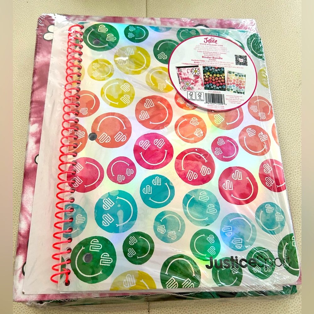 Justice Sport Notebook Binder Bundle NEW Paper Pocket Folder Colorful Happy Face